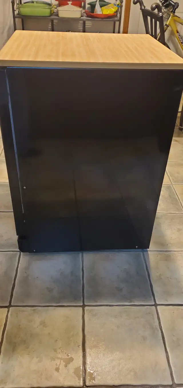 Whirlpool Portable Dishwasher - $320.00 - Photo 4
