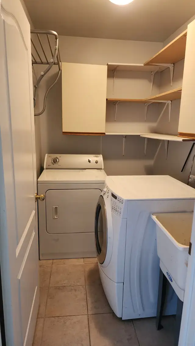 4 Bedrooms House for rent FOR A FAMILY – NORTH BRAMPTON - Photo 5