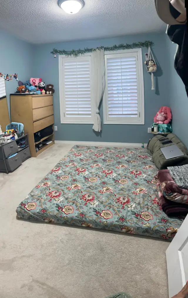 Accommodation Available for Girls