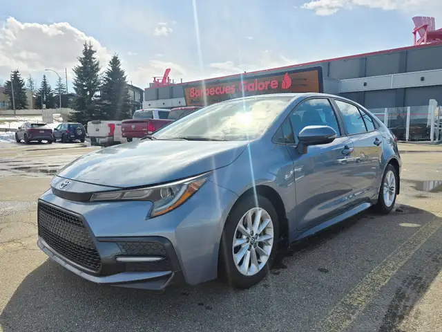 2020 Corolla SE BC vehicle Active title Full service record