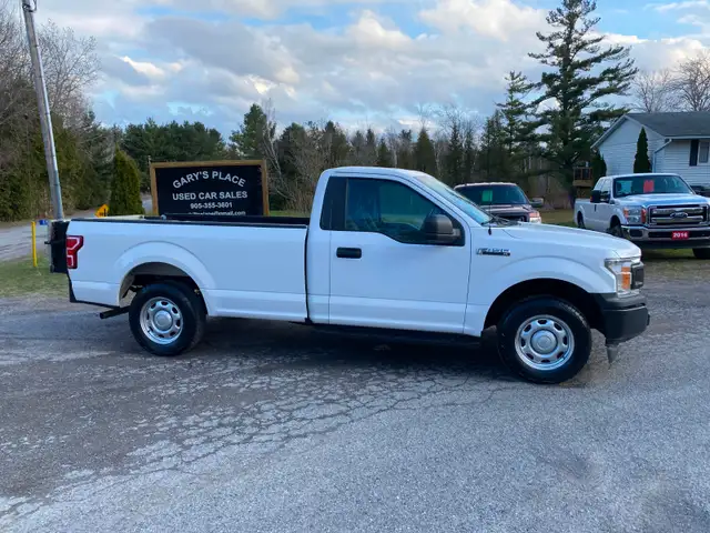2018 FORD F150 - Regcab 8' box ,lift tailgate -163,000km $14,990