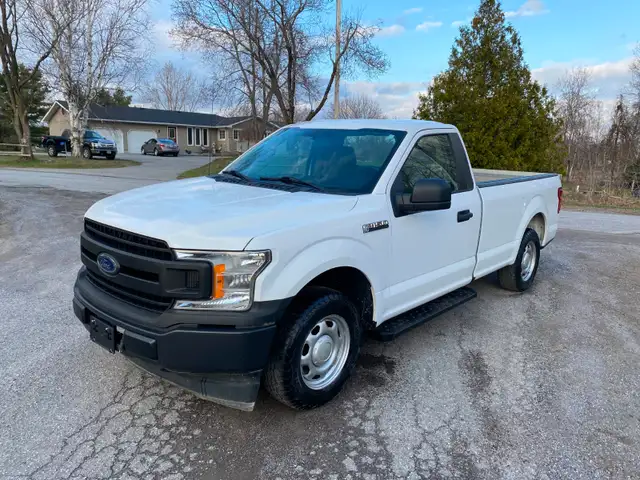 2018 FORD F150 - Regcab 8' box ,lift tailgate -163,000km $14,990 - Photo 4