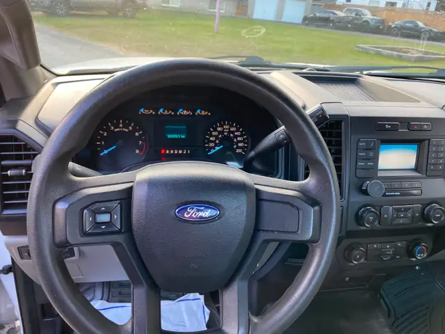 2018 FORD F150 - Regcab 8' box ,lift tailgate -163,000km $14,990 - Photo 9