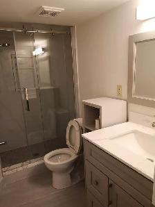 Room with Private Bathroom near Erindale GO Station - Photo 5