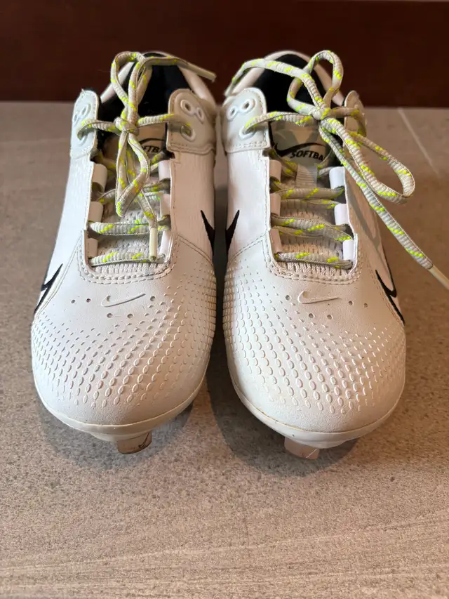 Size 6 Women's NIKE HYPERDIAMOND 4 Metal Cleats - Photo 4