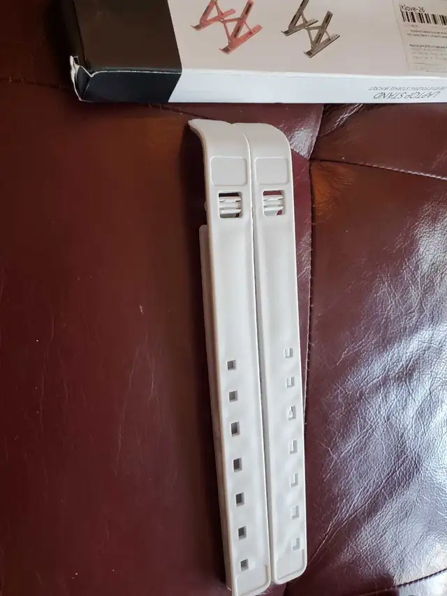 Laptop stand - Photo 2