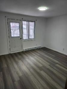1295$/month-Renovated 41/2-Lachine-Available now. - Photo 5