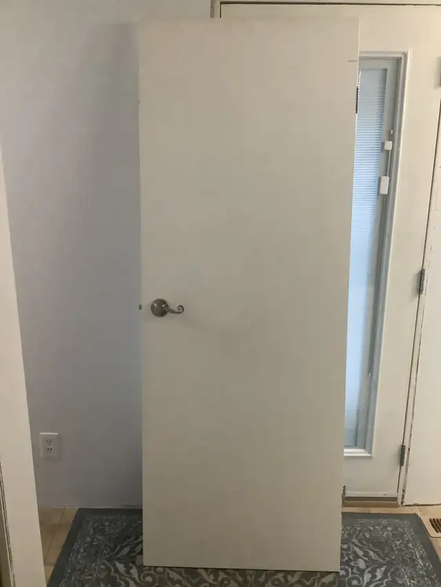 Free Doors! - Photo 2