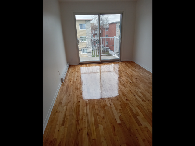 Montréal - BEAU GRAND 4 1/2 COIN HENRI BOURASSA ET PIE IX - Photo 6