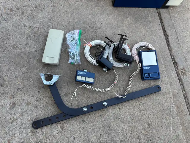 8’ Garage Door Opener - Photo 3