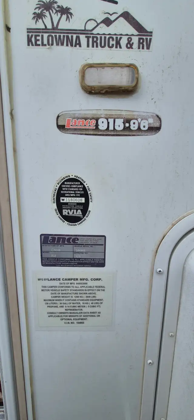 Lance Camper - Photo 10
