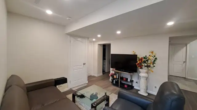 New Renovated Rooms Near Go Station, HWY, Airport, Hospital $850 - Photo 2