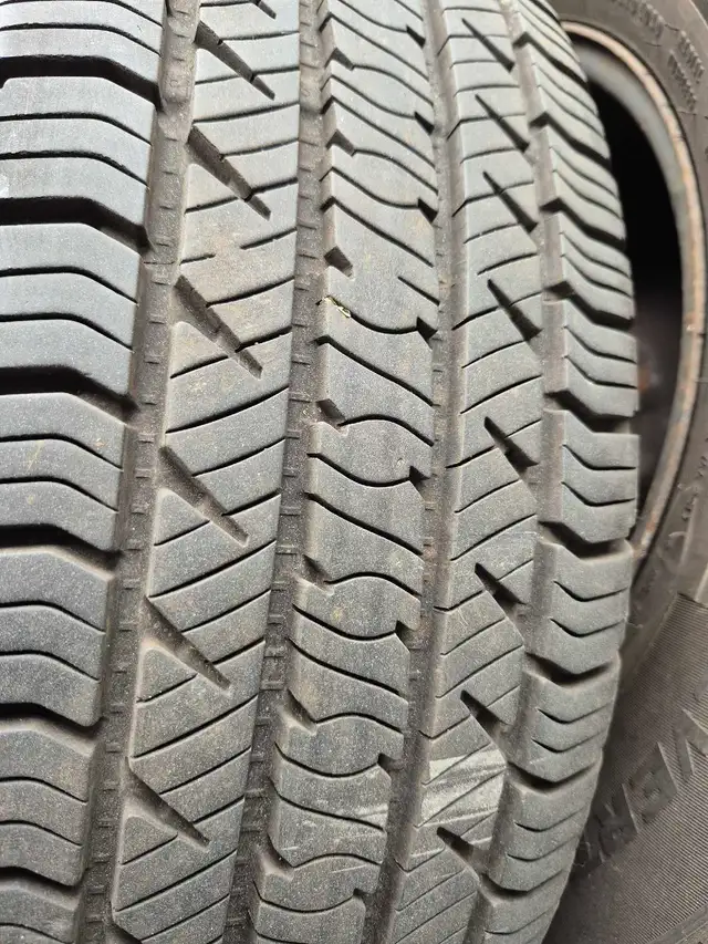 4 pneus d'été 225/70/R16 avec jantes - Photo 2