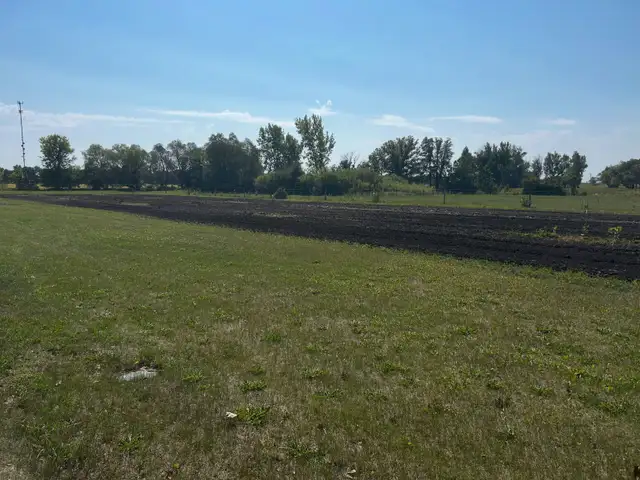 35,000 SQ FT IRRIGATED U-PICK / MARKET GARDEN OPPORTUNITY