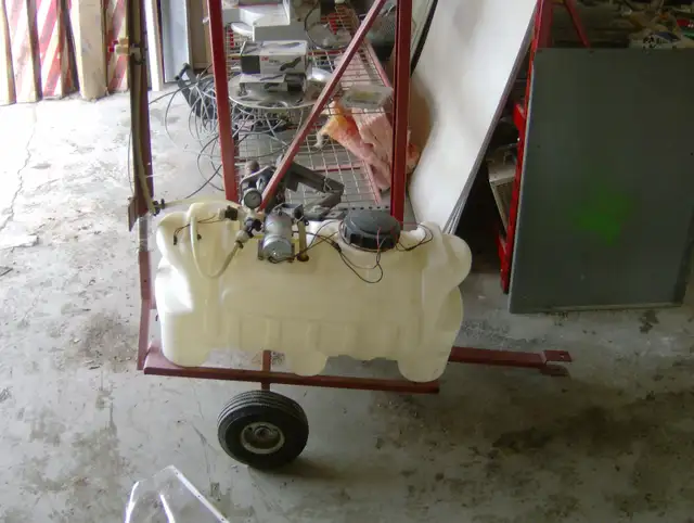 25 Gallon Tow Behind Sprayer with 12V pump