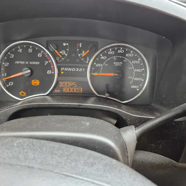 08 chevy Colorado as is - Photo 3