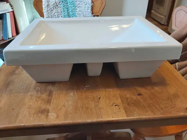 bathroom sink - Photo 2