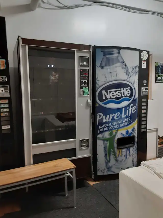 vending machine for sale - Photo 2