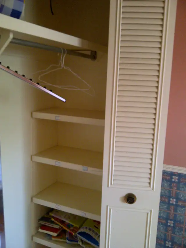 EdgemontNW upstairs furnished 3room 2bath incl utility EZtransit - Photo 10