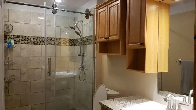 Room in Quiet, Neat South End Home - Photo 8