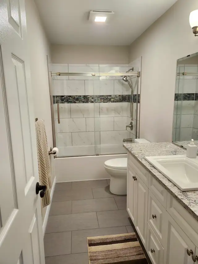 Room in Quiet, Neat South End Home - Photo 9