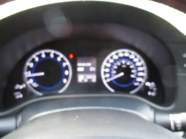 2011 Infiniti G37x coupe - Photo 8