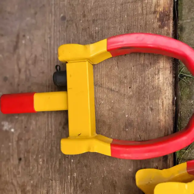 wheel lock security tire clamp - Photo 2
