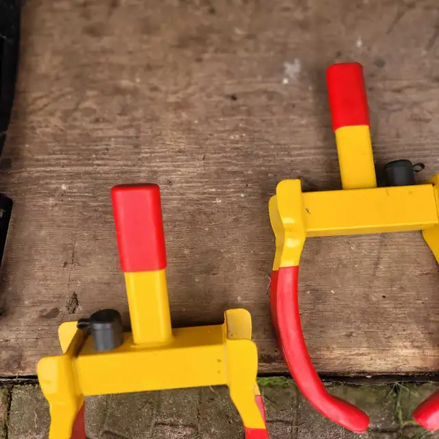 wheel lock security tire clamp - Photo 3