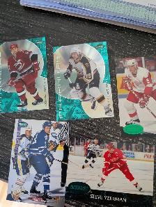 Box of 400 1993-96 Parkhurst Ice, Emerald, Gold hockey cards