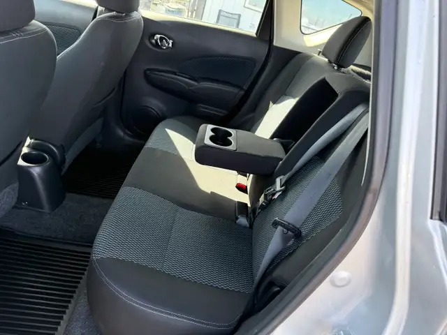 2014 Nissan Versa Note Auto - back up camera - low km's only 103 - Photo 9