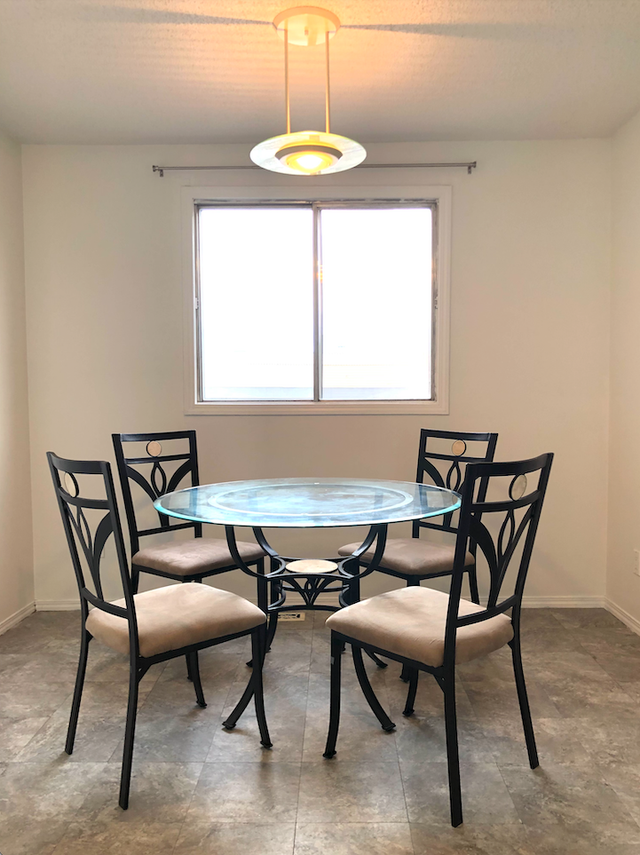 2 Bedroom Townhouse available in Marlborough - Close to LRT - Photo 3