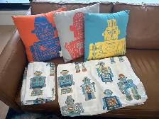 kids robot queen duvet cover and pillows