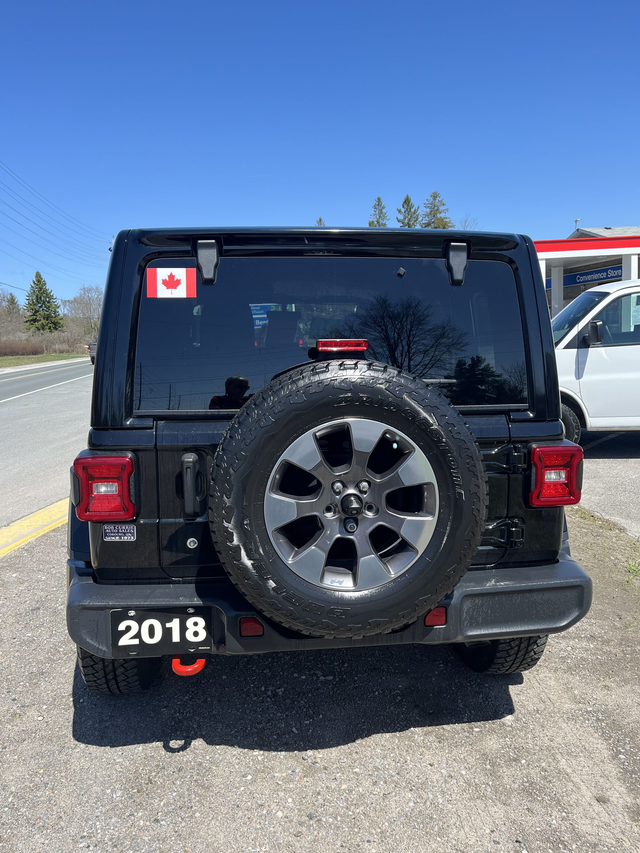 2018 Jeep Wrangler Unlimited Sahara  4WD 3.6LTR V6 -CERTIFIED - Photo 3