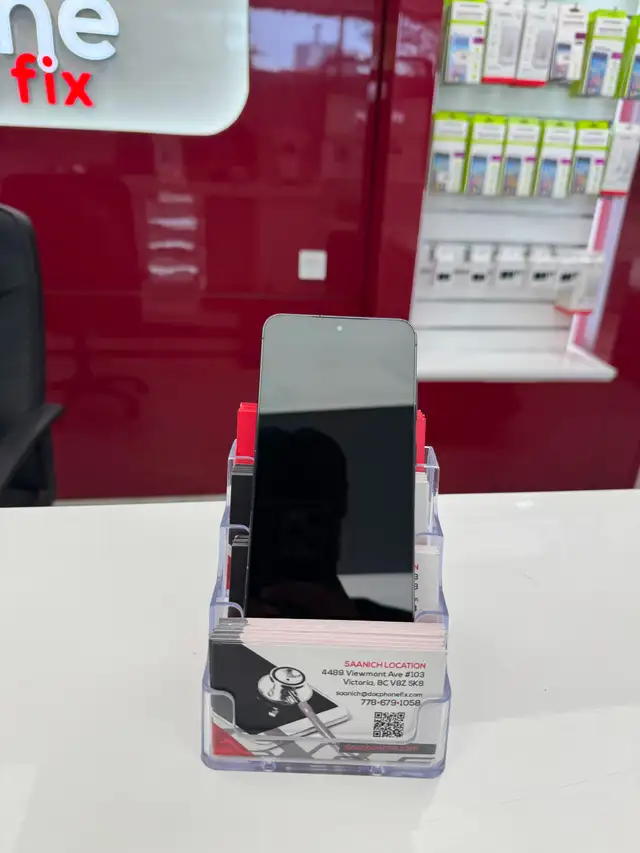 Samsung S23 128 gb With 1 year warranty $499. - Photo 5