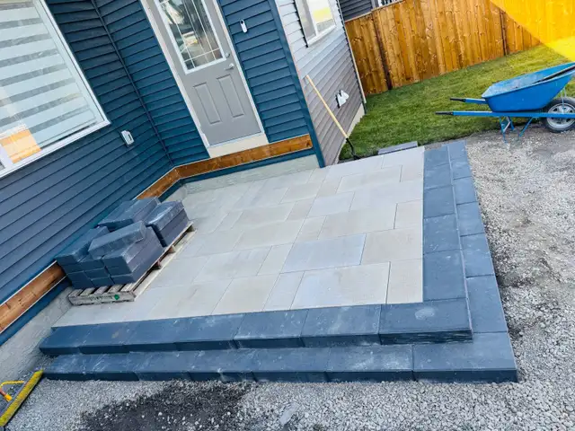 Hardscaping and landscaping - Photo 2