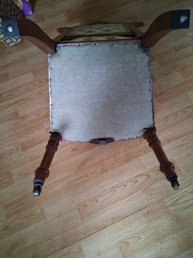 FIVE VINTAGE HARDWOOD CHAIRS FOR SALE - Photo 4