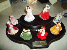 ROYAL DOULTON MINI FIGURINE SET