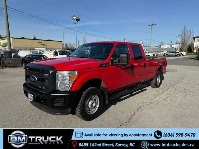 2011 Ford F-250 Crew Cab / 8 Ft Long Box / 4x4 - Photo 2