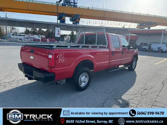2011 Ford F-250 Crew Cab / 8 Ft Long Box / 4x4 - Photo 9