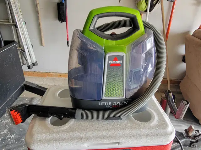 Bissel Little Green Pro Heat Carpet Cleaner