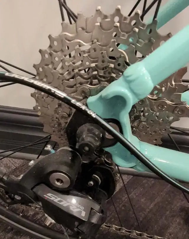 Vélo de course Bianchi - Photo 3