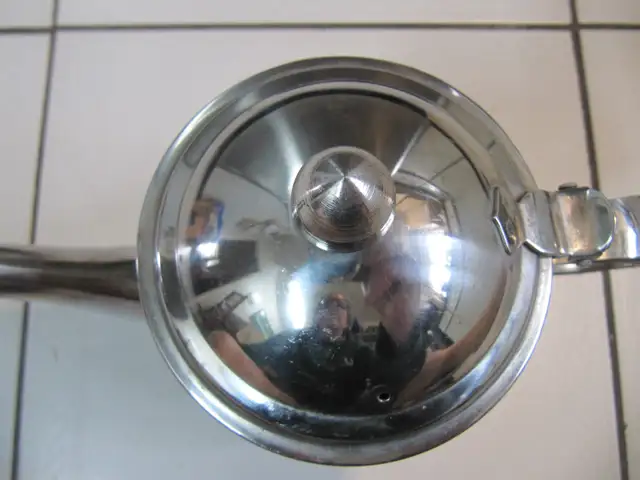 Stainless Steel 18-8 One Litre  Capacity Tea Pot Very Clean Cond - Photo 2