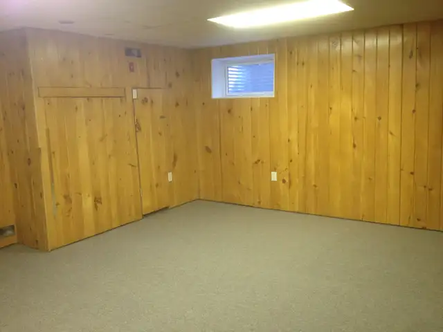 1 Bedroom Apartment - All Inclusive - Available May 1 - Photo 9