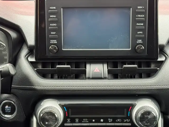 2020 Toyota RAV4 XLE AWD | Mags | Toit | C - Photo 14