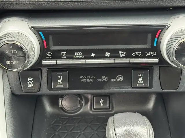 2020 Toyota RAV4 XLE AWD | Mags | Toit | C - Photo 16