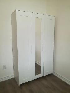 Ossington Bloor, Christie TTC, Large room rent - 2Mins to Subway - Photo 3