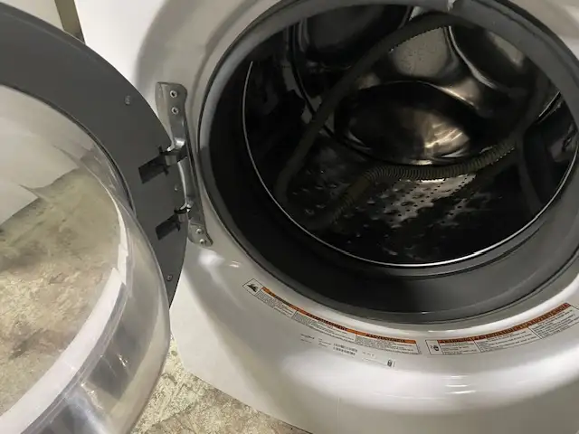 Laveuse sécheuse frontales blanches Whirlpool ( remis a neuf ) - Photo 3