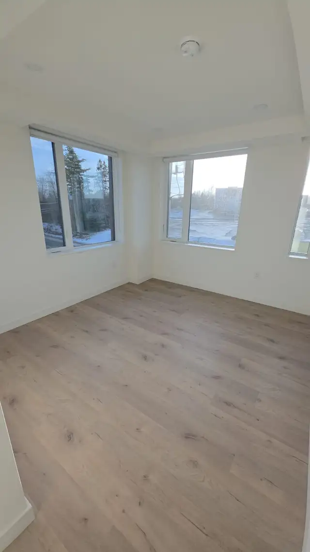 Beautiful 2 Bed, 2 Bath Apartment in Lower Sackville - Photo 4