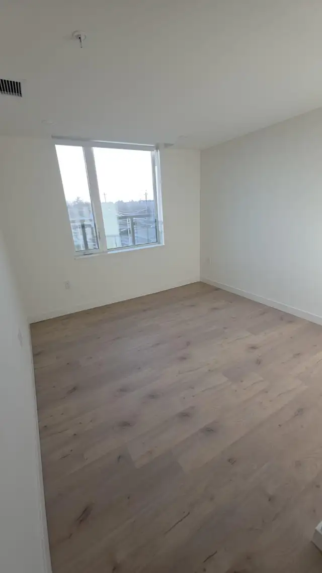 Beautiful 2 Bed, 2 Bath Apartment in Lower Sackville - Photo 6