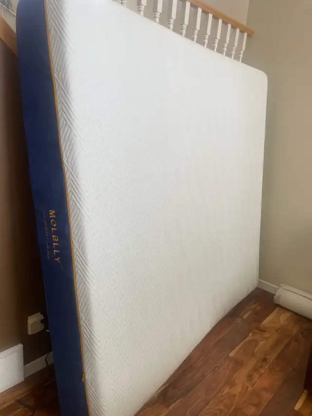 King Size Mattress - Memory Foam